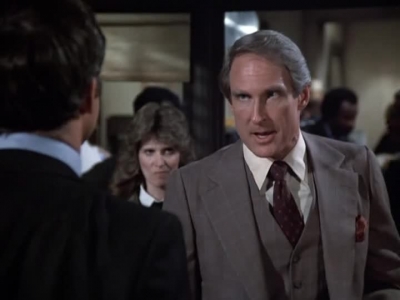 HILL_STREET_BLUES_-_E2X15_SOME_LIKE_IT_HOT_WIRED_317.jpg
