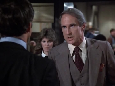 HILL_STREET_BLUES_-_E2X15_SOME_LIKE_IT_HOT_WIRED_335.jpg
