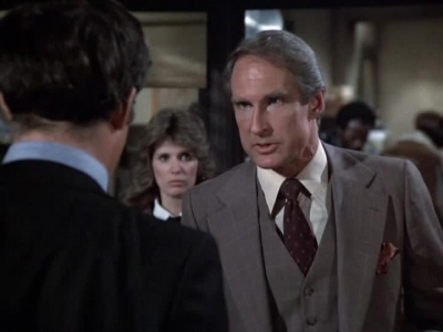 HILL_STREET_BLUES_-_E2X15_SOME_LIKE_IT_HOT_WIRED_365.jpg
