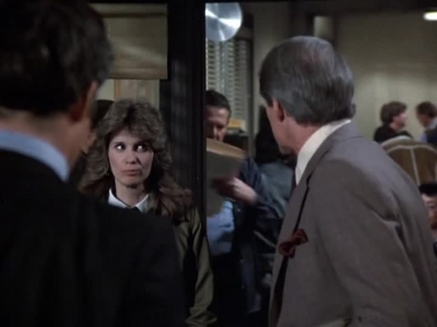 HILL_STREET_BLUES_-_E2X15_SOME_LIKE_IT_HOT_WIRED_393.jpg