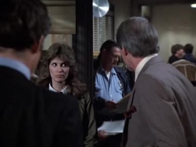 HILL_STREET_BLUES_-_E2X15_SOME_LIKE_IT_HOT_WIRED_395.jpg