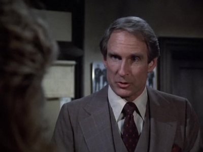 HILL_STREET_BLUES_-_E2X15_SOME_LIKE_IT_HOT_WIRED_419.jpg