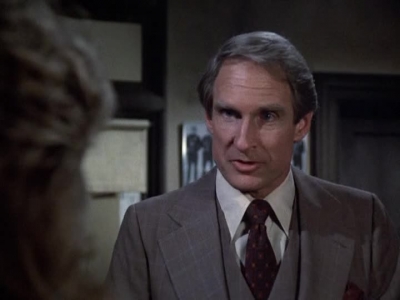 HILL_STREET_BLUES_-_E2X15_SOME_LIKE_IT_HOT_WIRED_420.jpg