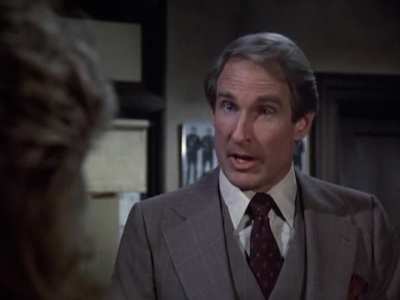 HILL_STREET_BLUES_-_E2X15_SOME_LIKE_IT_HOT_WIRED_424.jpg
