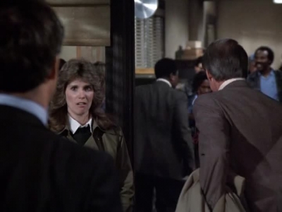 HILL_STREET_BLUES_-_E2X15_SOME_LIKE_IT_HOT_WIRED_464.jpg