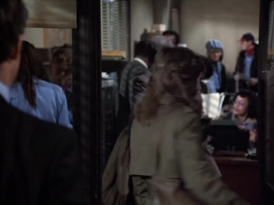 HILL_STREET_BLUES_-_E2X15_SOME_LIKE_IT_HOT_WIRED_468.jpg