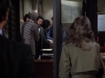 HILL_STREET_BLUES_-_E2X15_SOME_LIKE_IT_HOT_WIRED_483.jpg