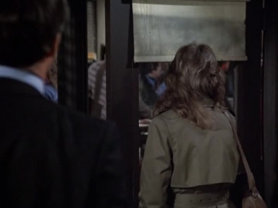 HILL_STREET_BLUES_-_E2X15_SOME_LIKE_IT_HOT_WIRED_487.jpg