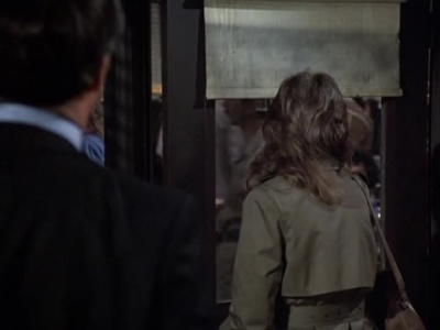 HILL_STREET_BLUES_-_E2X15_SOME_LIKE_IT_HOT_WIRED_488.jpg