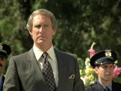 HILL_STREET_BLUES_-_E3X08_REQUIEM_FOR_A_HAIRBAG_005.jpg
