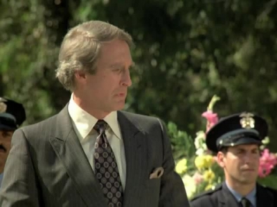 HILL_STREET_BLUES_-_E3X08_REQUIEM_FOR_A_HAIRBAG_012.jpg