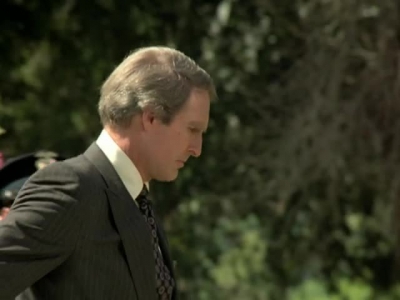 HILL_STREET_BLUES_-_E3X08_REQUIEM_FOR_A_HAIRBAG_021.jpg