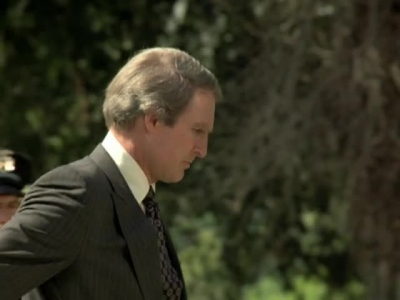 HILL_STREET_BLUES_-_E3X08_REQUIEM_FOR_A_HAIRBAG_022.jpg