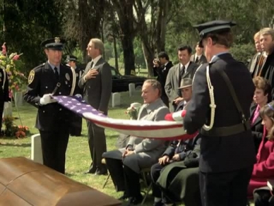 HILL_STREET_BLUES_-_E3X08_REQUIEM_FOR_A_HAIRBAG_061.jpg