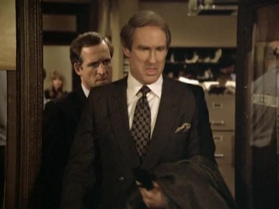 HILL_STREET_BLUES_-_E3X08_REQUIEM_FOR_A_HAIRBAG_090.jpg