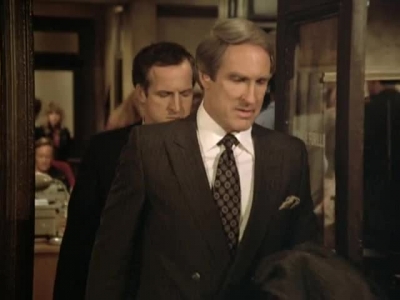 HILL_STREET_BLUES_-_E3X08_REQUIEM_FOR_A_HAIRBAG_095.jpg
