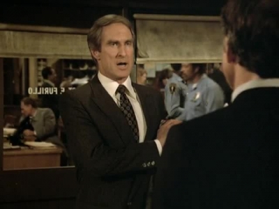 HILL_STREET_BLUES_-_E3X08_REQUIEM_FOR_A_HAIRBAG_176.jpg
