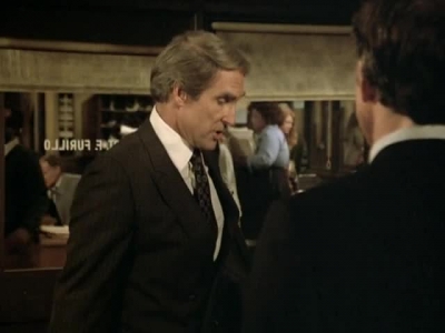 HILL_STREET_BLUES_-_E3X08_REQUIEM_FOR_A_HAIRBAG_184.jpg