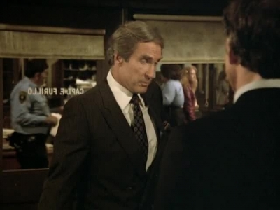 HILL_STREET_BLUES_-_E3X08_REQUIEM_FOR_A_HAIRBAG_188.jpg