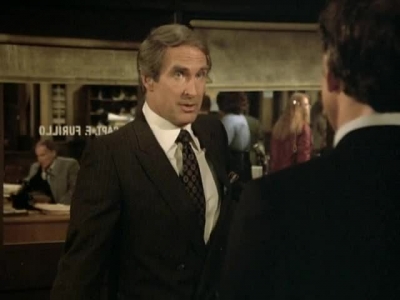 HILL_STREET_BLUES_-_E3X08_REQUIEM_FOR_A_HAIRBAG_191.jpg