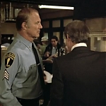 HILL_STREET_BLUES_-_E3X08_REQUIEM_FOR_A_HAIRBAG_322.jpg