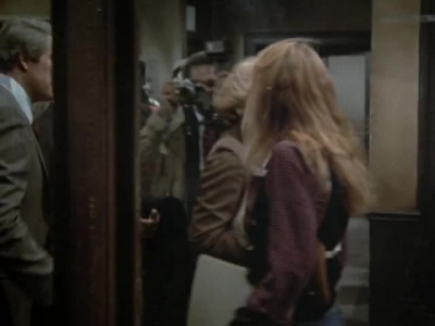 HILL_STREET_BLUES_-_E3X09_A_HAIR_OF_THE_DOG_005.jpg