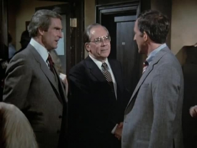 HILL_STREET_BLUES_-_E3X09_A_HAIR_OF_THE_DOG_063.jpg