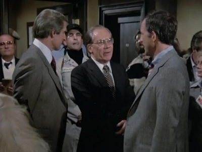 HILL_STREET_BLUES_-_E3X09_A_HAIR_OF_THE_DOG_075.jpg