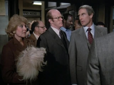 HILL_STREET_BLUES_-_E3X09_A_HAIR_OF_THE_DOG_104.jpg