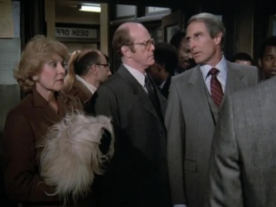 HILL_STREET_BLUES_-_E3X09_A_HAIR_OF_THE_DOG_107.jpg
