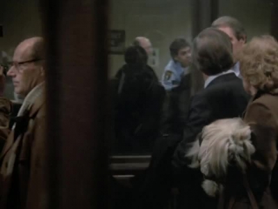 HILL_STREET_BLUES_-_E3X09_A_HAIR_OF_THE_DOG_128.jpg