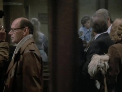 HILL_STREET_BLUES_-_E3X09_A_HAIR_OF_THE_DOG_129.jpg