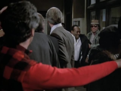 HILL_STREET_BLUES_-_E3X09_A_HAIR_OF_THE_DOG_137.jpg