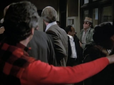 HILL_STREET_BLUES_-_E3X09_A_HAIR_OF_THE_DOG_138.jpg