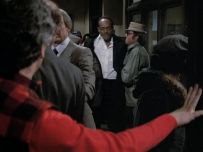 HILL_STREET_BLUES_-_E3X09_A_HAIR_OF_THE_DOG_142.jpg