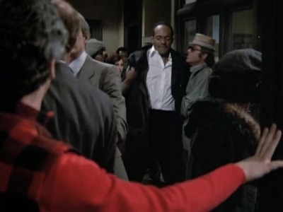 HILL_STREET_BLUES_-_E3X09_A_HAIR_OF_THE_DOG_143.jpg