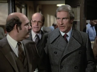 HILL_STREET_BLUES_-_E3X09_A_HAIR_OF_THE_DOG_161.jpg