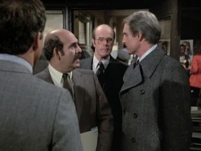 HILL_STREET_BLUES_-_E3X09_A_HAIR_OF_THE_DOG_220.jpg