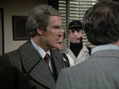 HILL_STREET_BLUES_-_E3X09_A_HAIR_OF_THE_DOG_320.jpg