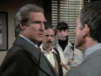 HILL_STREET_BLUES_-_E3X09_A_HAIR_OF_THE_DOG_381.jpg