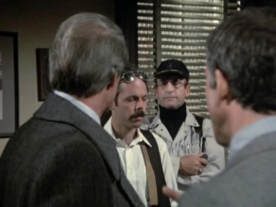 HILL_STREET_BLUES_-_E3X09_A_HAIR_OF_THE_DOG_416.jpg