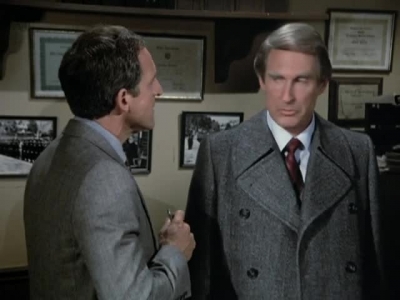 HILL_STREET_BLUES_-_E3X09_A_HAIR_OF_THE_DOG_422.jpg