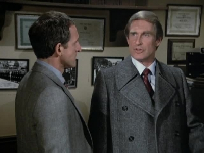 HILL_STREET_BLUES_-_E3X09_A_HAIR_OF_THE_DOG_472.jpg