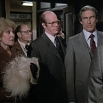 HILL_STREET_BLUES_-_E3X09_A_HAIR_OF_THE_DOG_100.jpg