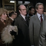 HILL_STREET_BLUES_-_E3X09_A_HAIR_OF_THE_DOG_114.jpg