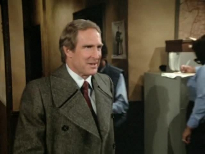 HILL_STREET_BLUES_-_E3X14_MOON_OVER_URANUS_256.jpg