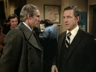 HILL_STREET_BLUES_-_E3X14_MOON_OVER_URANUS_284.jpg