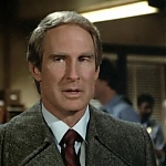 HILL_STREET_BLUES_-_E3X14_MOON_OVER_URANUS_355.jpg