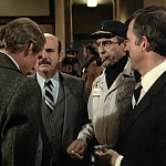 HILL_STREET_BLUES_-_E3X14_MOON_OVER_URANUS_384.jpg