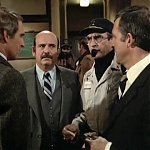 HILL_STREET_BLUES_-_E3X14_MOON_OVER_URANUS_391.jpg